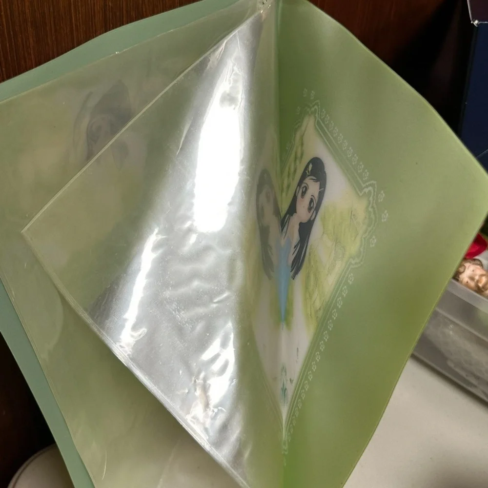 Green Anime Character Binder